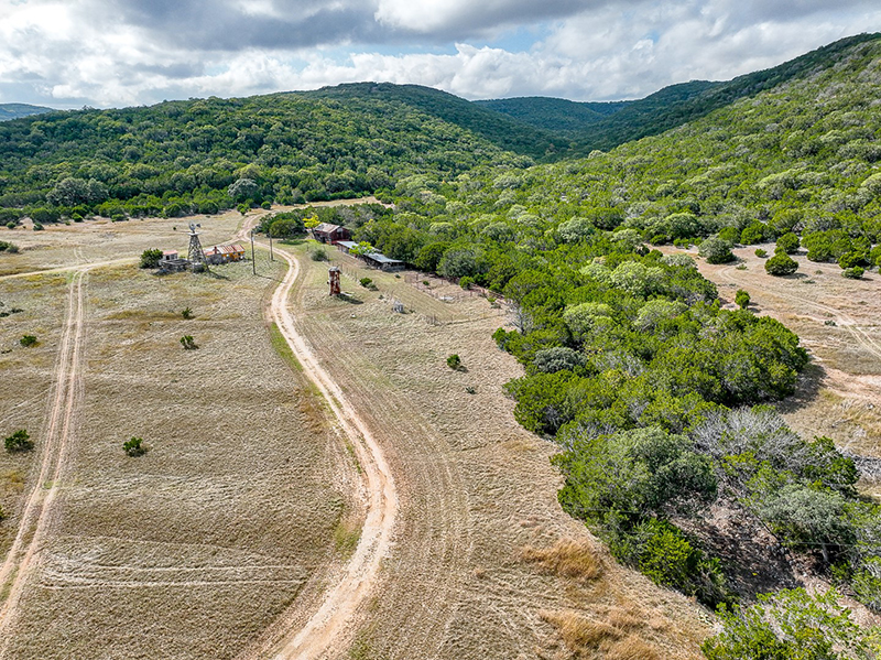 Pioneer Real Estate - Texas Hill Country
