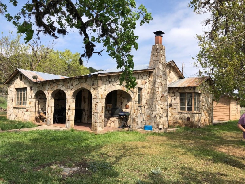 Pioneer Real Estate - Texas Hill Country